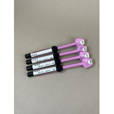 Estelite Sigma Quiq (Естелайт Сігма Квік) ф/полімерний композитний матеріал, шприц 2мл (3,8гр), 074239 Tokuyama Dental WE шт.